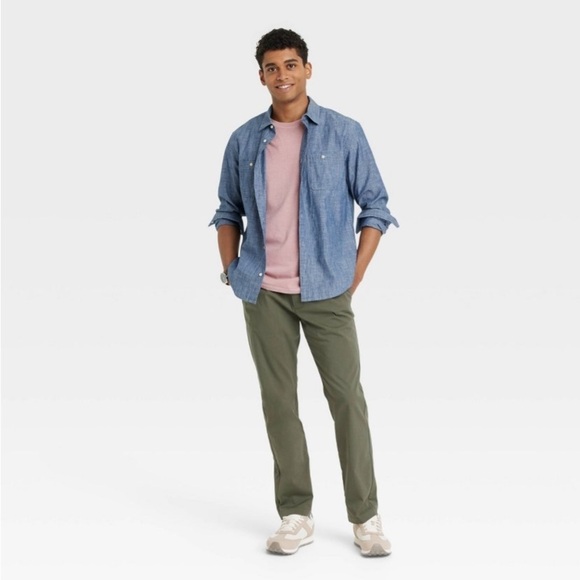 Men's Button-Down Shirt - Goodfellow &
Co™ Medium Wash L new - Picture 2 of 5